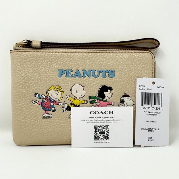 Coach X Peanuts Corner Zip Wristlet With Snoopy & Friends Motif Ivory CF213 - Picture 2 of 6